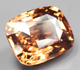 Крупный оранжевый циркон высокой чистоты 5,55 карата 