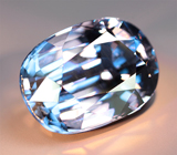 Крупная синяя шпинель со сменой цвета 5,13 карата