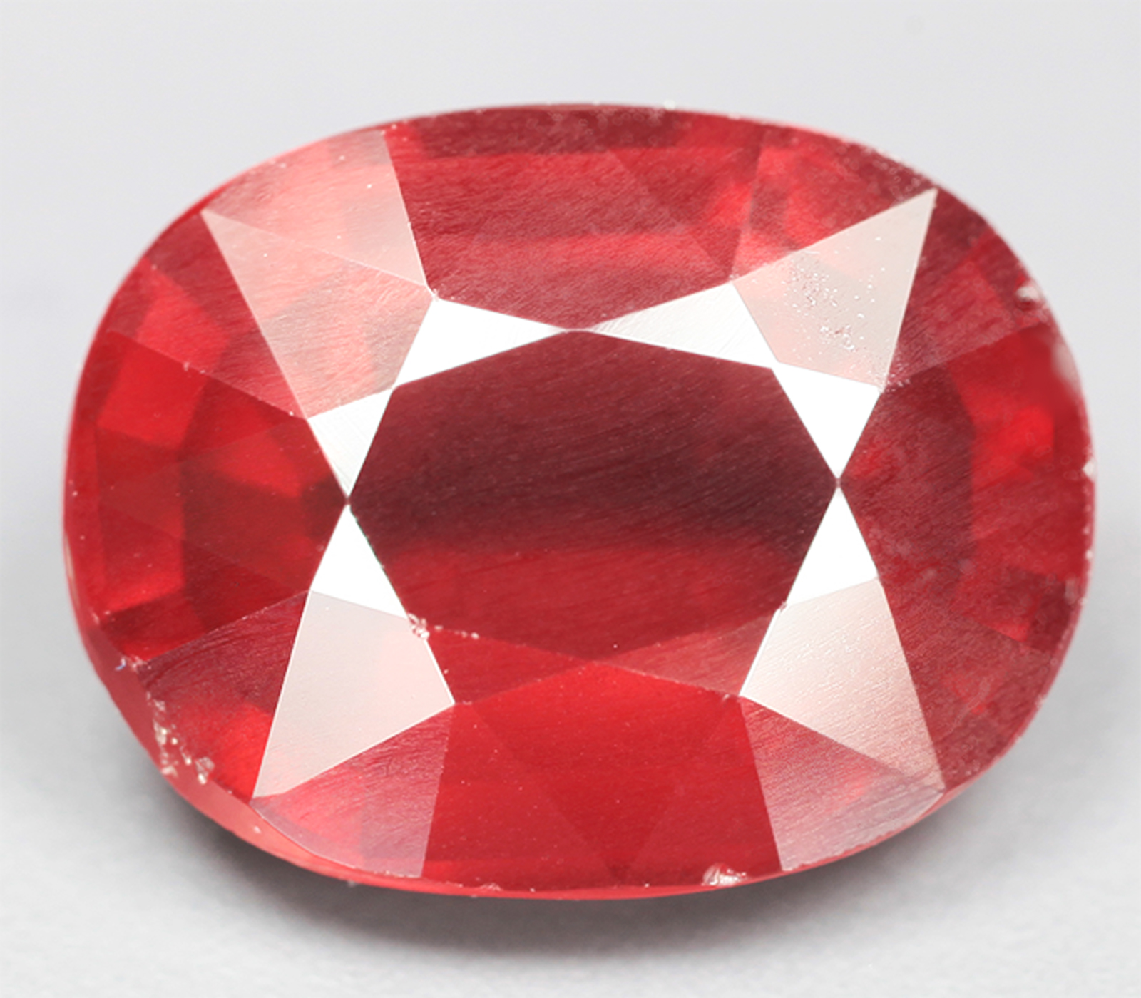 Редкий цвет! Родолит гранат 2,66 карата 