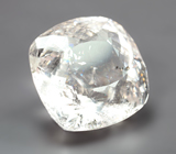 Крупный пастельно-оранжевый морганит 24,74 карата 