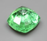 «Неоновый» цаворит 1,28 карата