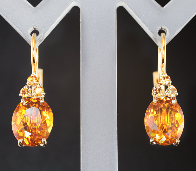 Золотые серьги с цитринами мадейра 5,73 карата и спессартинами гранатами