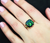 Золотое кольцо с ограненным черным опалом 3,8 карата, цаворитом, красным сапфиром и бриллиантами