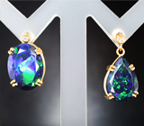 Золотые ассиметричные серьги с крупными ограненными черными опалами 6,86 и бриллиантами