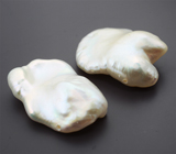 Крупная пара морских жемчужин барокко 29,9 карата! Исключительный люстр 