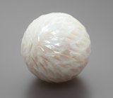 Крупная резная жемчужина Edison 18,76 карата 