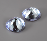 Пара полихромных цоизитов высокой чистоты 1,85 карата 