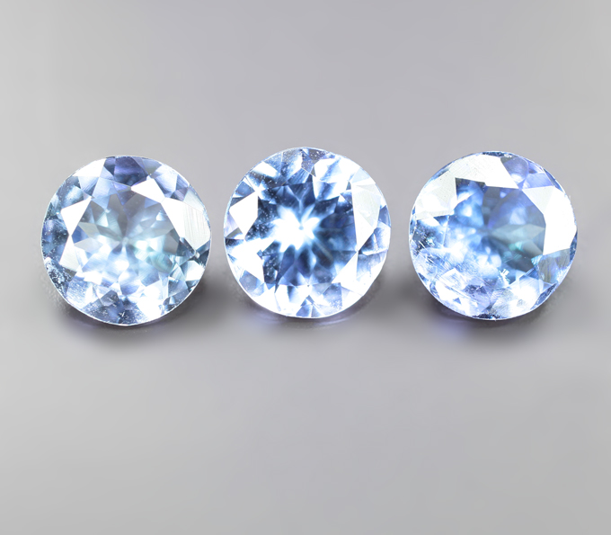 Набор из 3 полихромных цоизитов 2,38 карата