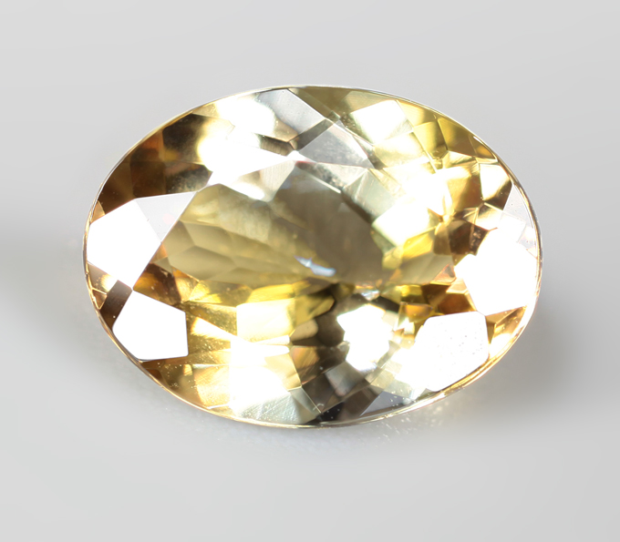 Желтый цоизит 1,22 карата