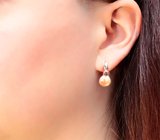 Золотые серьги с оранжево-розовым морским жемчугом 6,04 карата и турмалинами