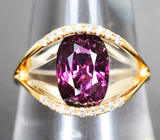 Золотое кольцо с ярким насыщенным умбалитом гранатом 2,83 карата и бриллиантами Золото