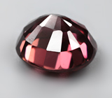 Оранжево-красный циркон высокой чистоты 3,8 карата 