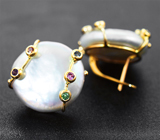 Золотые серьги с морским жемчугом барокко 26,04 карата, разноцветными сафирами, цаворитами гранатами и аметистами Золото