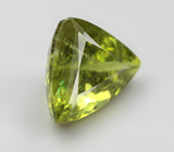 Перидот 4,28 карата