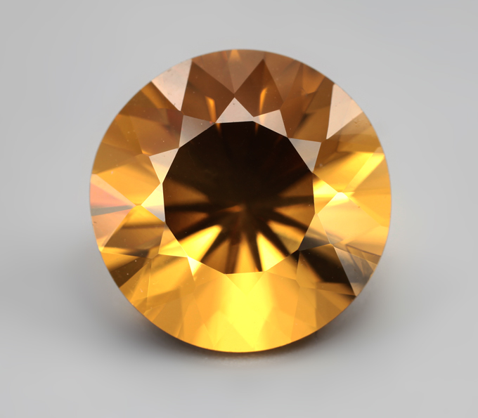 Чистейший цитрин 7,59 карата