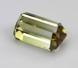 Желто-зеленый турмалин 2,22 карата
