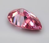 Красный муассанит 0,79 карата 