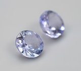 Пара цоизитов высокой чистоты 1,34 карата 