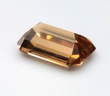 Чистейший оранжевато-желтый циркон 2,64 карата 