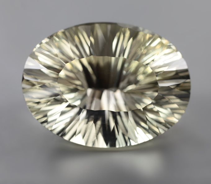 Крупный! Лимонный цитрин лазерной огранки 58,82 карата