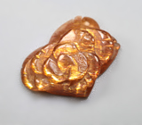 Резной солнечный камень 4,96 карата 