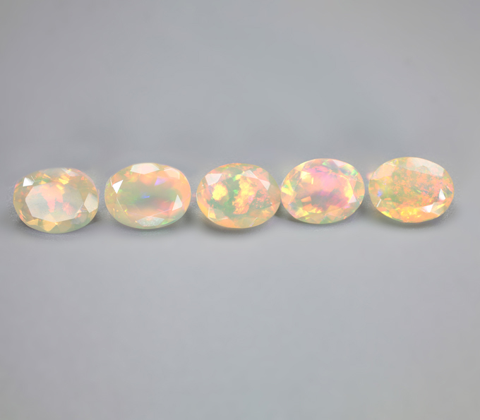 Набор из 5 ограненных эфиопских опалов 4,92 карата