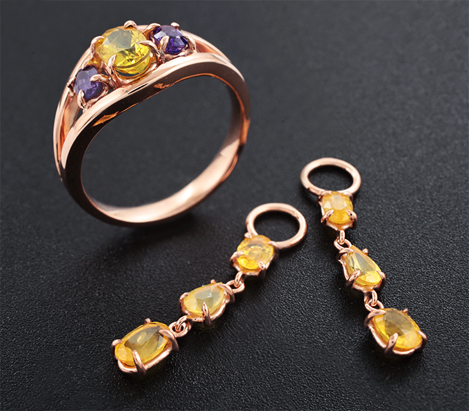 Комплект с ярко-желтыми и пурпурными сапфирами 5,04 карата