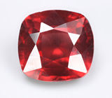 Яркий пироп гранат высокой чистоты 3,29 карата 