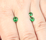 Набор из 3 «неоновых» цаворитов 1,95 карата 