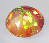 Крупный ограненный эфиопский опал 5,27 карата 