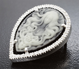 Кулон с агатовой камеей на долерите 8,19 карата и бесцветными цирконами Серебро 925