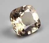 Желтый скаполит со сменой цвета 2,32 карата