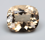 Желтый скаполит со сменой цвета 2,62 карата 