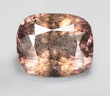 Розовато-пурпурный скаполит со сменой цвета 1,94 карата 