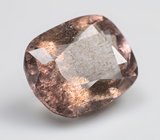 Розовато-пурпурный скаполит со сменой цвета 1,94 карата