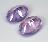 Пара чистейших лавандовых аметистов лазерной огранки 11,12 карата