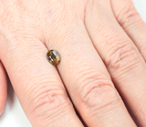 Насыщенно-желтый cфен 0,99 карата 