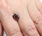 Красновато-оранжевая шпинель 2,04 карата