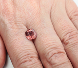 Яркая оранжевая шпинель 2,35 карата