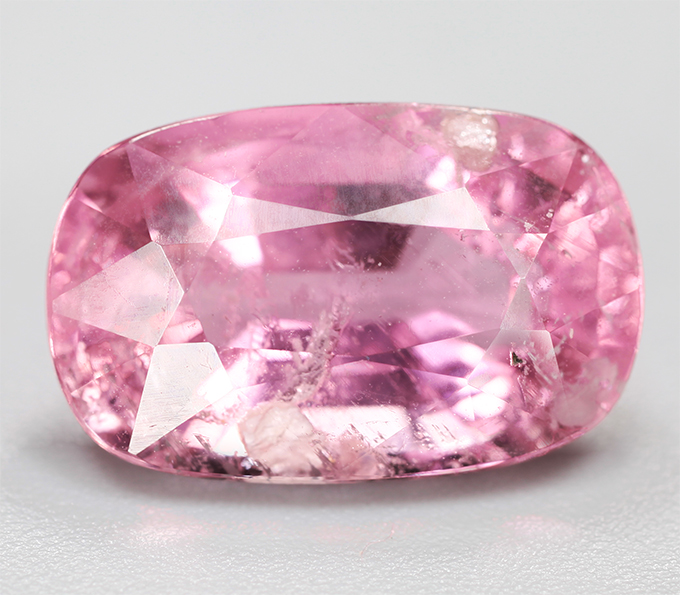 Пурпурно-розовый турмалин 5,67 карата