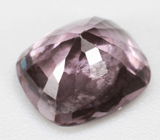 Розовато-пурпурная шпинель со сменой цвета 1,68 карата 