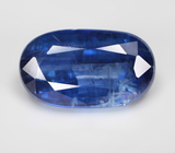 Крупный васильковый кианит 8,21 карата 