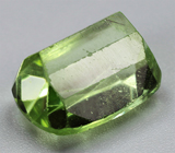 Крупный перидот 7,33 карата 