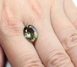 Зеленовато-желтый турмалин 4,34 карата 