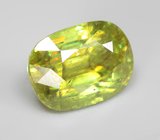 Желтовато-зеленый сфен 2,58 карата 