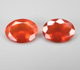 Пара мексиканских «огненных» опалов 1,5 карата 