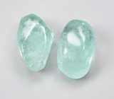 Пара уральских голубовато-зеленых бериллов 13,39 карата 