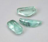 Набор из 3 уральских голубовато-зеленых бериллов 7,03 карата 
