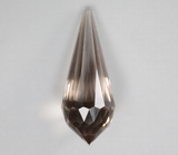 Бриолет чистейшего дымчатого кварца португальской огранки 7,9 карата 