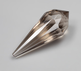 Бриолет чистейшего дымчатого кварца португальской огранки 7,9 карата 